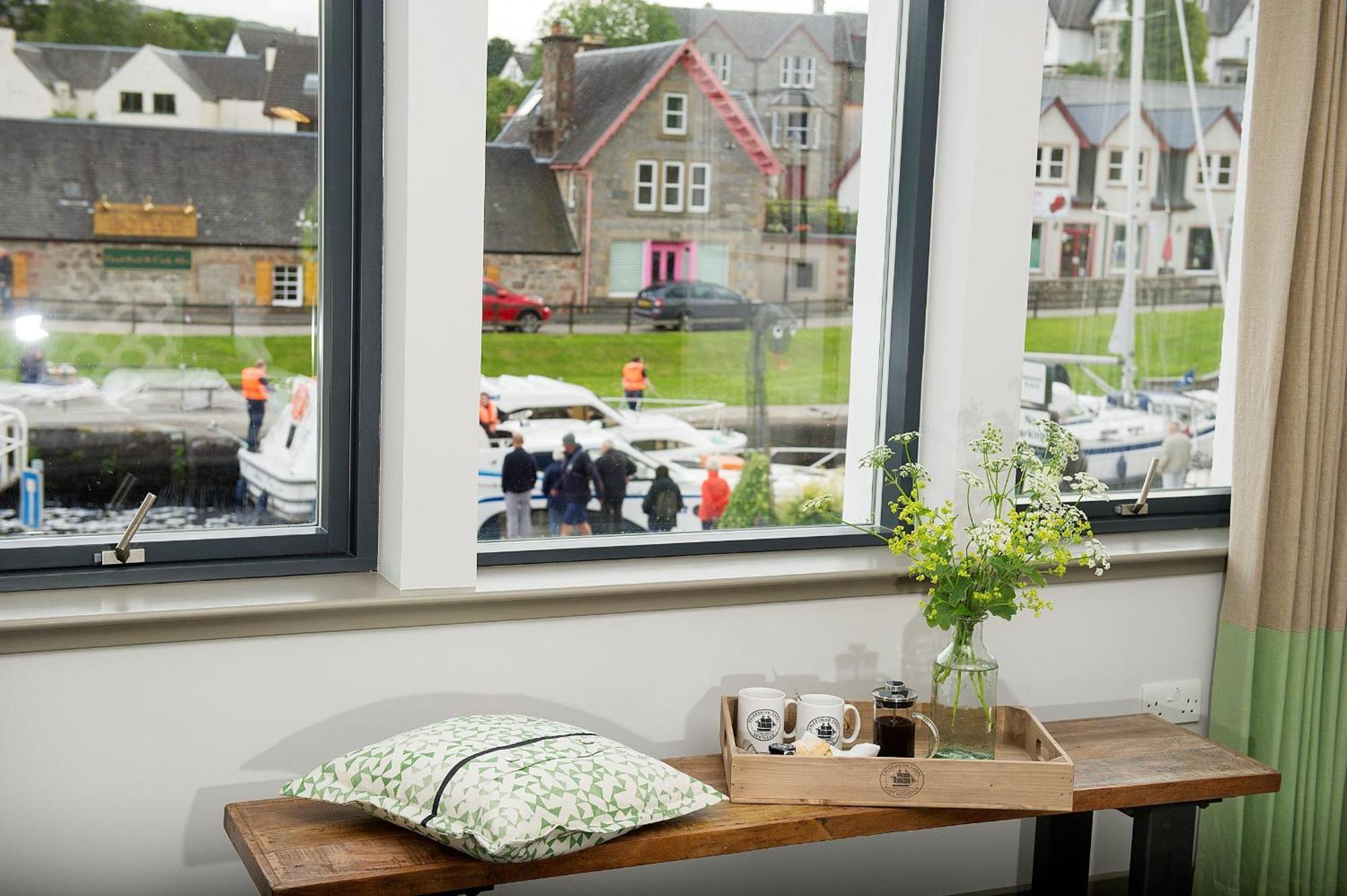 Lock Chambers, Caledonian Canal Centre 奥古斯都堡 客房 照片